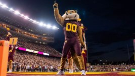 Goldy100.jpg