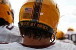 gophers_helmet_0_1442641377.jpg