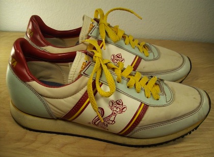 vintage-minnesota-gophers-running-shoes.jpg
