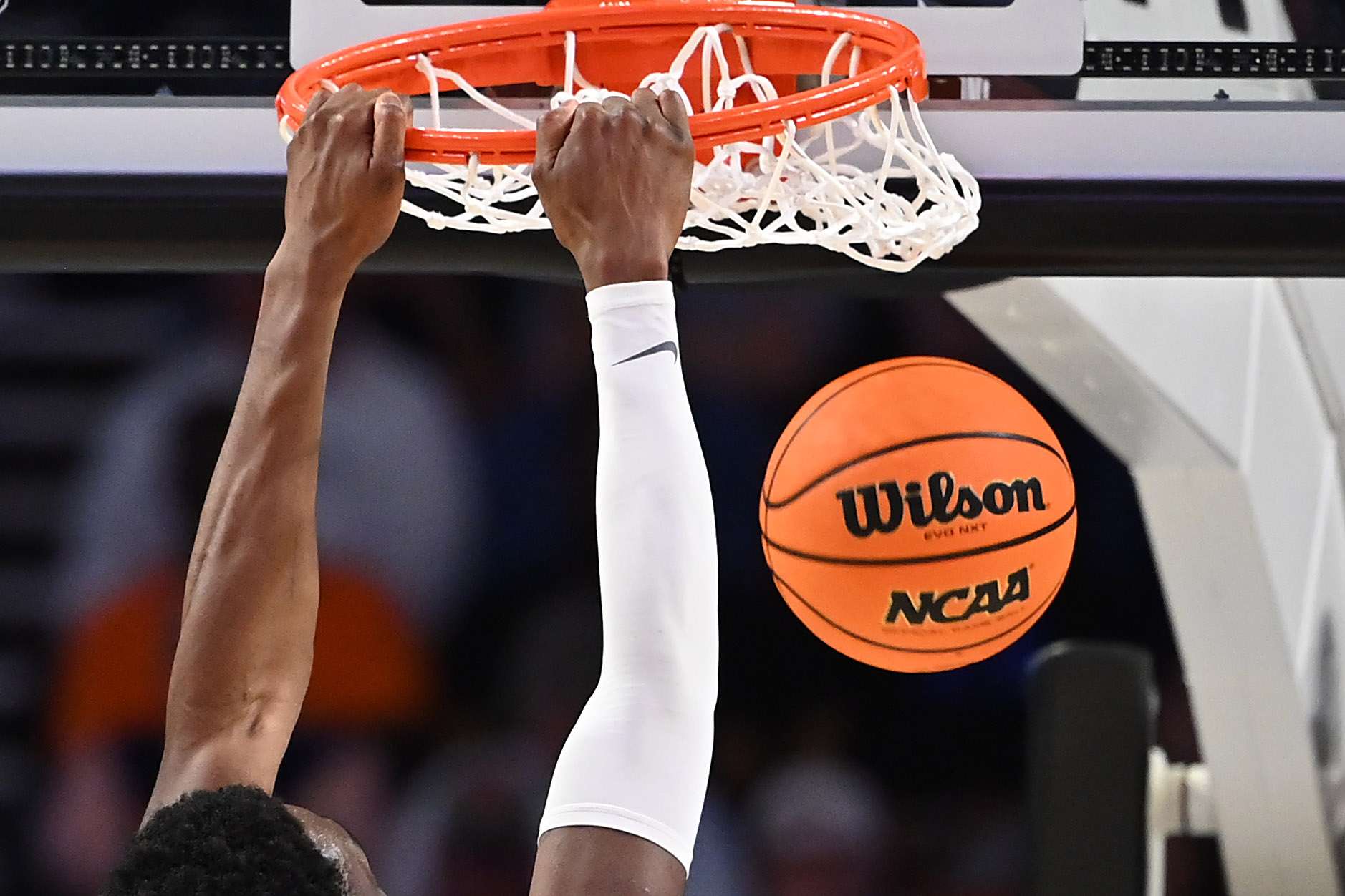 businessofcollegesports.com