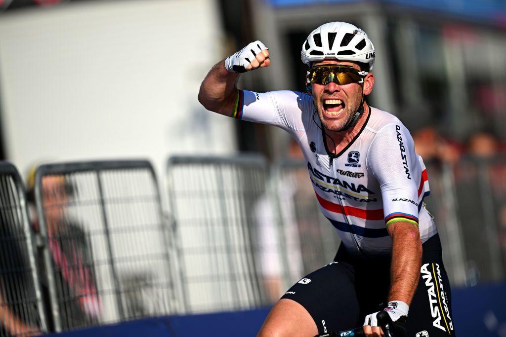 www.cyclingnews.com