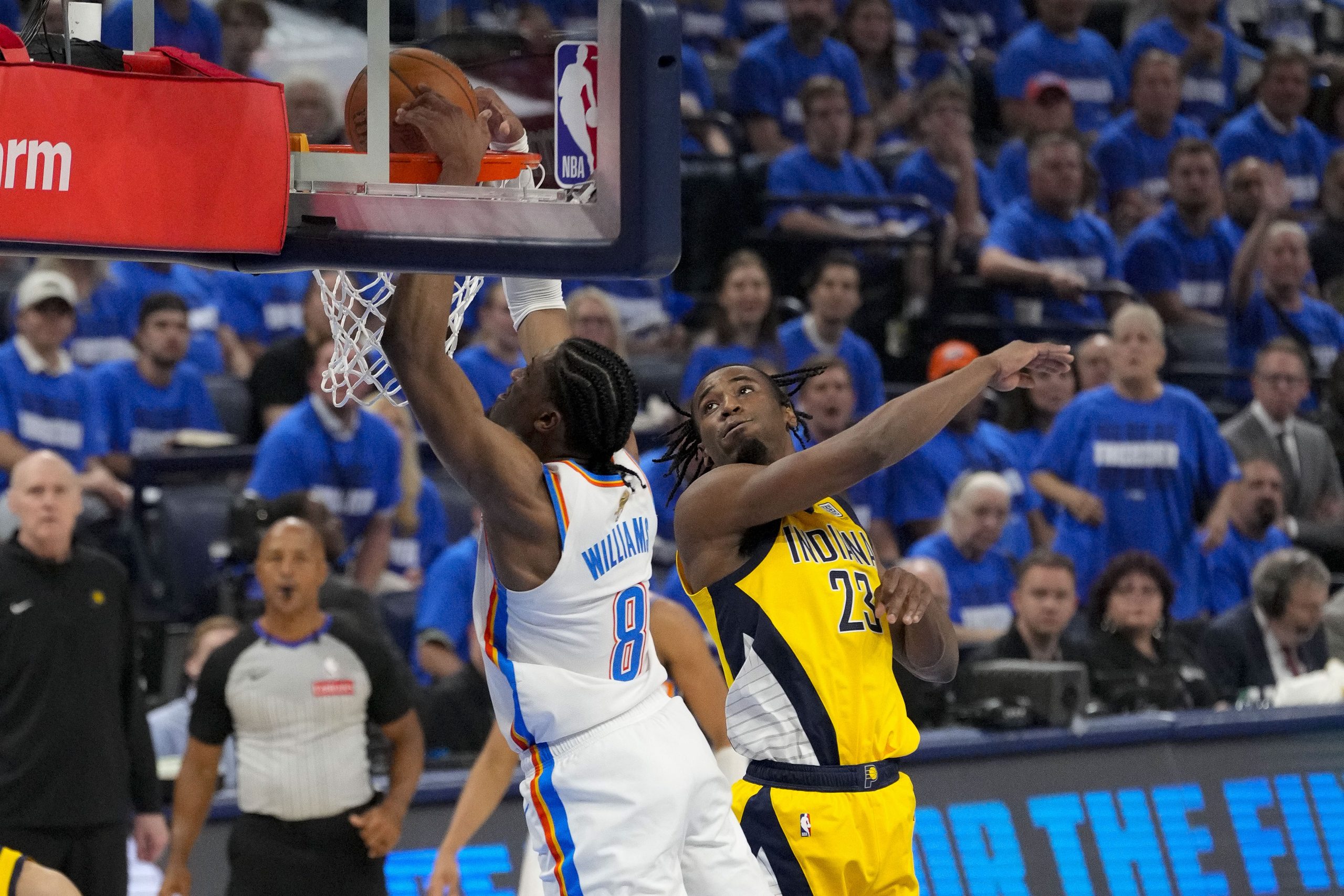 www.sportsmediawatch.com