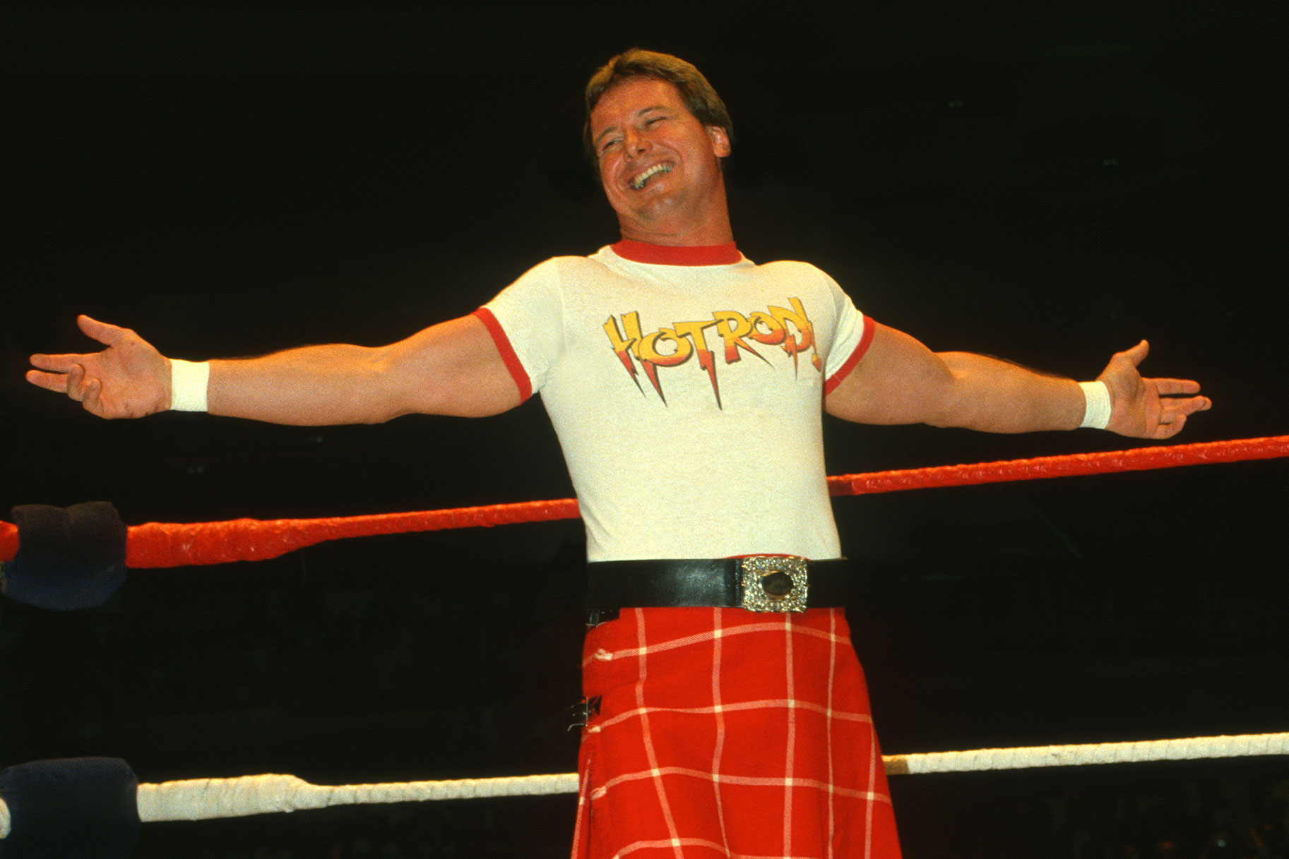 wwe-rowdy-roddy-piper-in-the-ring2.jpg