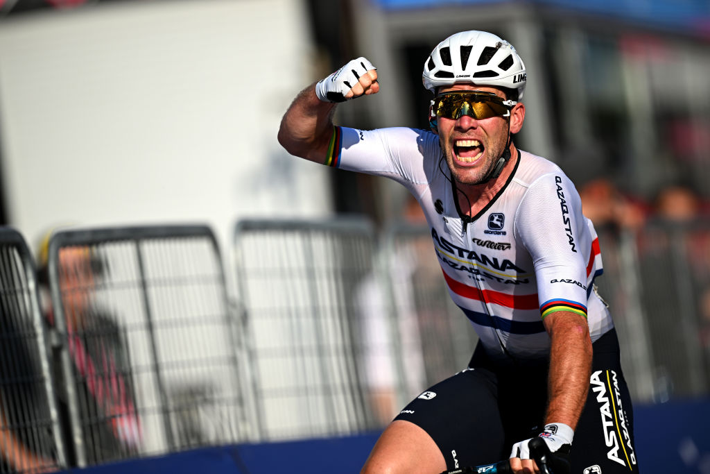 www.cyclingnews.com