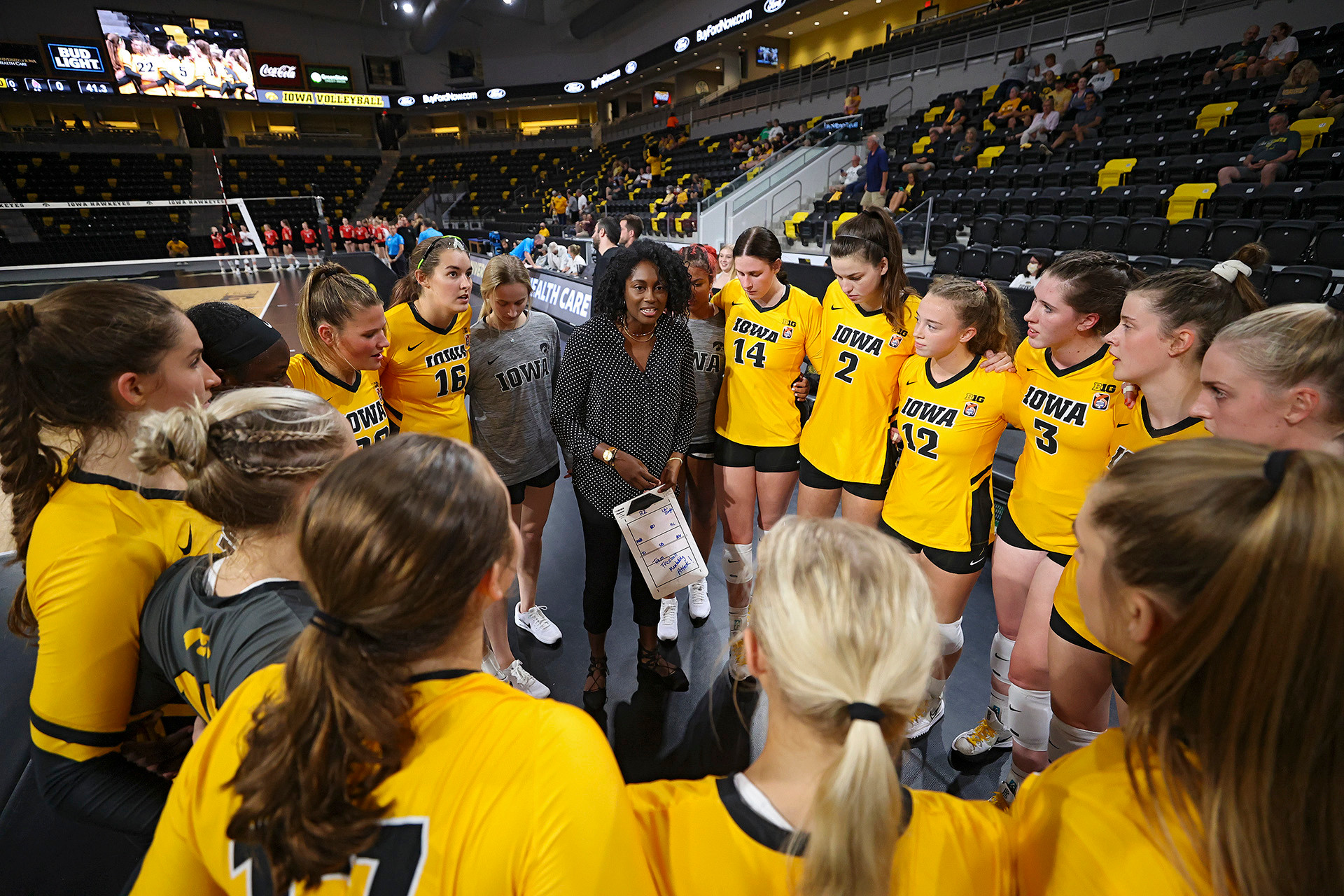 hawkeyesports.com