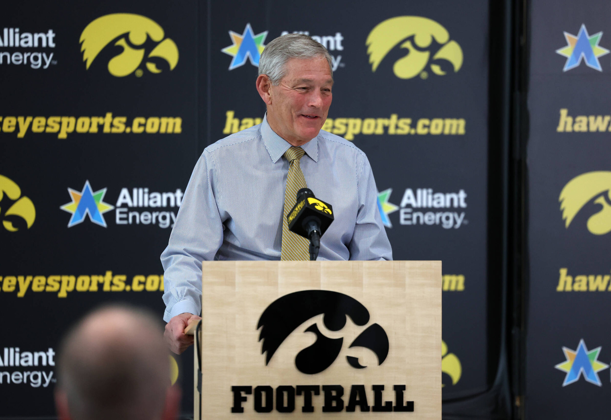 hawkeyesports.com