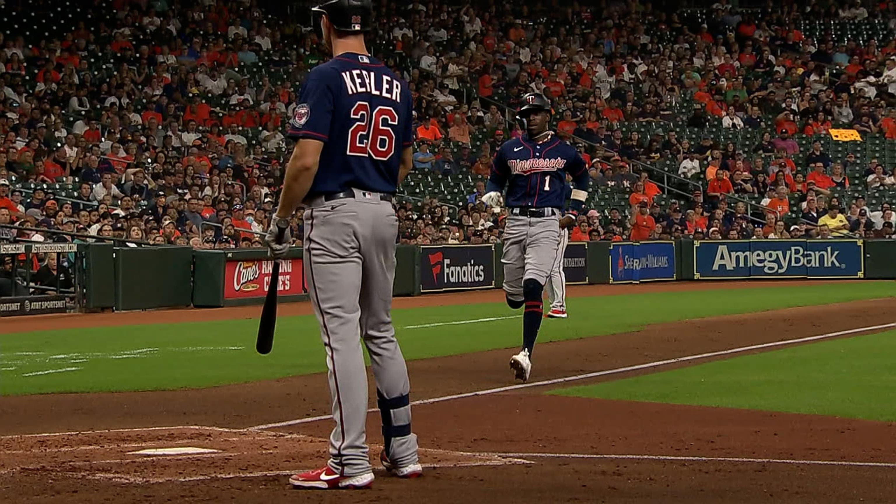 Nick Gordon scores on wild pitch  Nick Gordon scores on wild pitch