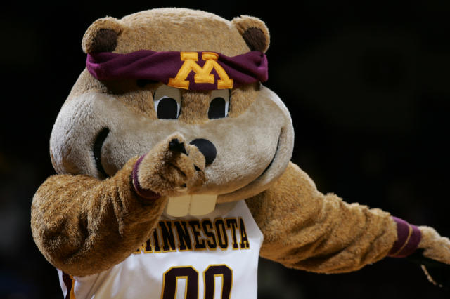 Goldy_Hoops_1