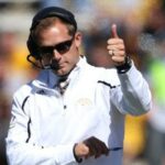 PJ_Fleck_Thumbs_Up
