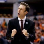 Richard_Pitino_Fist_Pump
