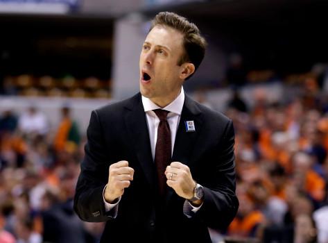 Richard_Pitino_Fist_Pump