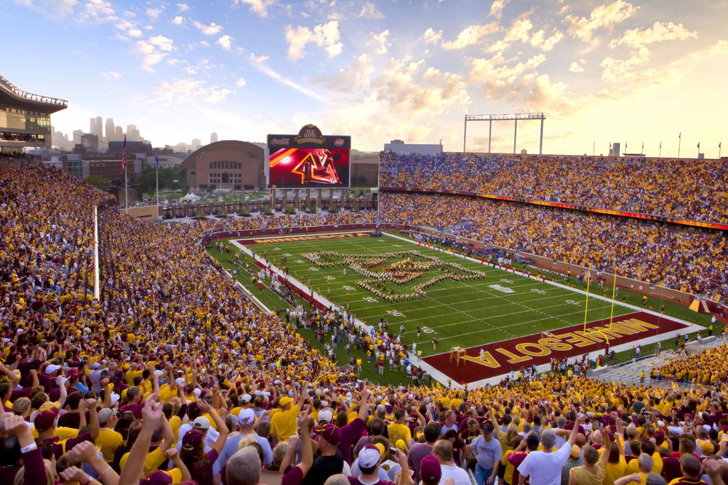 TCF_Bank_Stadium_Dusk