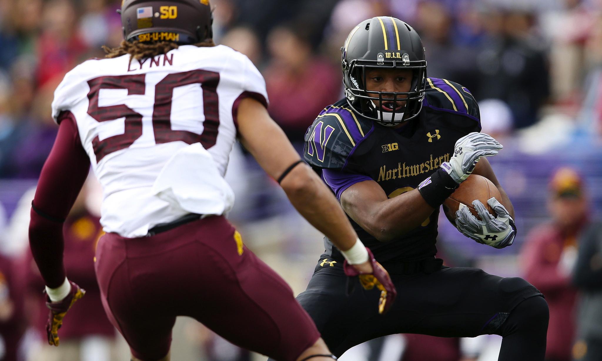 ct-northwestern-football-golden-gophers-20151003